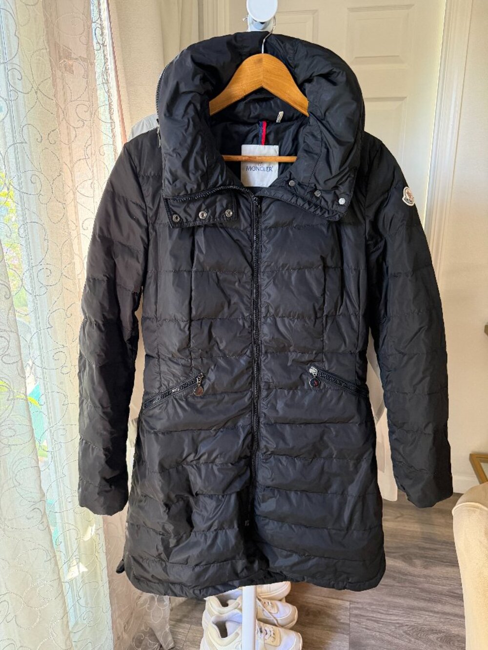 Moncler - Black Down jacket
